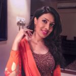Surabhi Prabhu Instagram - Either you match the size of my diamond or you match the size of my heart !!! . . . . #mumbai #mumbaikar #unity44 #voompla #pinkvilla #bollywoodcinema #हिंदी #bollywoodmovies #supermodel #modeldiaries #dolcegabbana #travelblogger #saibaba #jaishreeram #bollywoodactoractress #bollywoodactress #surabhi #juicycouture #vulnerable #tollywoodactress #surabhiprabhu #narcissism #worthit #dreamgirl #hindiquotes #mumbaiblogger #indianwear #indiangirl #potd Udaipur - The City of Lakes