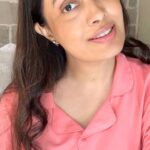 Surabhi Prabhu Instagram – #beautifulskin  #flawlessskin My review after using @nabhisutra for 6months . I’m still a work in progress. @nabhisutra ‘s sensational skin oil has really helped me improve my skin quality and my confidence to face camera with no makeup n zero filters . #nonmakeup 
.
.

Skin is human body’s largest organ. & it renews itself every 28 days. Are you willing to take care of this skin renewal process. And do you think applying costly cosmetics only on your face will help the process well? 

Noooo !! Here I have an ayurvedic therapy to support my skin renewal process naturally with required nourishment of Vitamin C, Vit. E, turmeric & more. Nabhi Sutra Skin care belly button oil. I apply this oil in my belly button before I sleep, it helps me to provide nourishment to my whole body skin, that too by giving 3 minutes a day. That is how Natural beauty comes from within. Visit www.nabhisutra.com and have a happy healing!
.
.
.
#ad #paidcollaboration 
#nabhisutra #acnecontrol #bellybuttonoils #bellybuttonoil #healingoils #naveltherapy #nabhioils #surabhiprabhu #surabhi #nabhi #ancientayurveda #bellybutton #pimplepopping #pimples #acnetreatment #acnescars #beautybloggerindia #mumbaiblogger #pimplepositivity #indianbeautyblogger #indianbeautysecrets #acnepositive #noacne #nopimples #ayurveda Vadodara, Gujarat, India