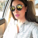 Surabhi Prabhu Instagram - Manifesting the love 💕 luck 🍀 good times 🪄✨✨✨✨ . . . . . . . . . #fairytale #tollywoodactress #surabhiprabhu #aliens #worthit #dreamgirl #hindiquotes #mumbaiblogger #illuminaticonfirmed #californiagirl #californialiving #unity44 #bollywoodhot #voompla #pinkvilla #bollywoodcinema #हिंदी #bollywoodmovies #supermodel #modeldiaries #singlegirl #sexybhabhi #travelphotography #travelblogger #bhabhiji #indianbhabhi #indianbeauty #bollywoodactoractress #bollywoodactress #surabhi Kota, Rajasthan