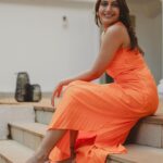 Surbhi Chandna Instagram - 🍊 Created Indian Version Positano In @srstore09 Heels @londonrag_in Accessories @pranavi_chandna @pclovesdrama