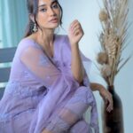 Surbhi Jyoti Instagram - जहां भी आज़ाद रूह की झलक पड़े, समझना वो मेरा घर है। - अमृता प्रीतम