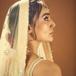 Surbhi Jyoti Instagram - White Lily.... . . . . . . . Outfit @lizpaulofficial @cultreboat Styled by @stylingbyvictor @sohail__mughal___ Bangles @nehbynehaparmar Nose pin @the_jewel_gallery Neckpiece @shahiljewels Mangtika @mortantra Ring @perkartjewels1 Assisted by @styleby_antara @janvijain123 Makeup @jyotiiadvani.artistry Clicked by @gohil_jeet