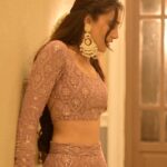 Surbhi Jyoti Instagram - Choose Joy ✨ . . . . . . . Wearing @kadhaeeghar Makeup @doseofglamourbyafreen Hair @aartigupta5565 Shot by @deepak_das_photography Earrings @rubans.in @oakpinionpr Location @bookrecce_locations