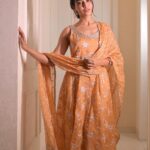 Surbhi Jyoti Instagram - 🧡 . . . . . . . . #indianwear #anarkalisuits @shopmulmul @thatgalwithmakeup @deepak_das_photography @houseofjskjewels