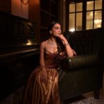 Surbhi Jyoti Instagram - Sunehri 🌻✨