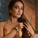 Surbhi Jyoti Instagram - Sunehri 🌻✨