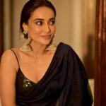 Surbhi Jyoti Instagram - Tell me a bedtime story🤍 . . . . . . Wearing @suta_bombay Earrings @illuminate_shine_everyday Clicked by @deepak_das_photography MUA @doseofglamourbyafreen Hair @aartigupta5565