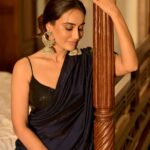 Surbhi Jyoti Instagram - Tell me a bedtime story🤍 . . . . . . Wearing @suta_bombay Earrings @illuminate_shine_everyday Clicked by @deepak_das_photography MUA @doseofglamourbyafreen Hair @aartigupta5565