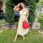 Surilie Gautam Instagram - 🌹
