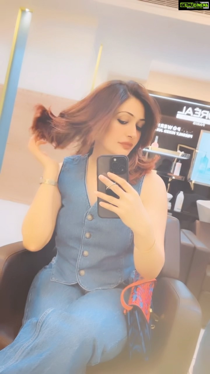 Surilie Gautam Instagram - September Feels๐ธ๐ซถ๐ป๐๐ปโโ๏ธ