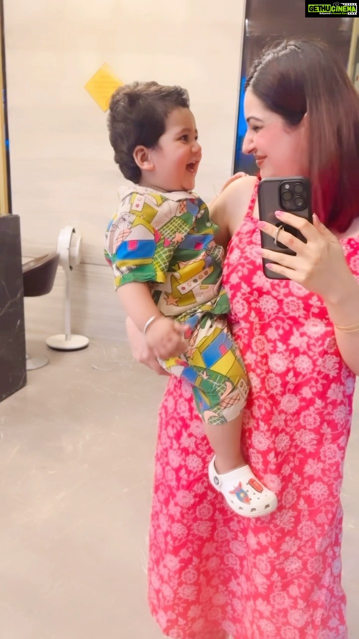 Surilie Gautam Instagram - My Bestest Buddy 🥰😘❤️ #mylildonut #mysaibhang #mamasboi❤️
