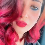 Surilie Gautam Instagram - Cuz it’s my sister’s song and I love this song ❤️