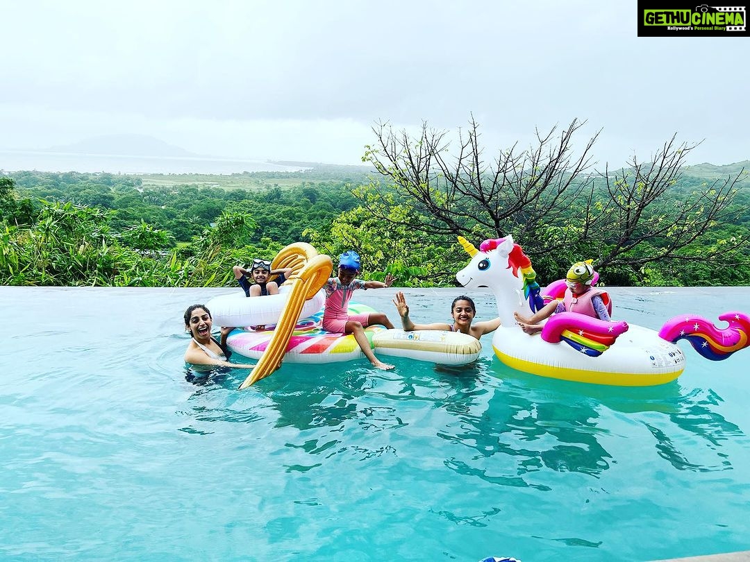 Surveen Chawla Instagram - Kick start August - Vacay Photodump💃🏻