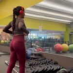 Sushma Raj Instagram – Embrace the burn! 🦵 
.
.

#gluteday #strongereveryday #lowerbodyworkout