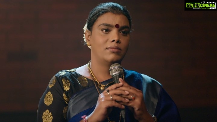 Sushmita Sen Instagram - π€© Ladies, Gentlemen & my Nonbinary friends , please give a warm welcome to the #originalrockstar SHREE GAURI SAWANT ππ€β€οΈ Presenting @shreegaurisawant for the first-time ever in a stand-up comedy act ft. @prashashtisingh πβ€οΈππ» #authentic #brave #honest #oneofakind πππ More power to you Gauri!!! πβ€οΈπ #happywatching I love you guys!!! #duggadugga πππ» #TaaliOnJioCinema all episodes now streaming free. @officialjiocinema Created by @arjunsbaran and @kartiknishandar Directed by @ravijadhavofficial Written by @kshitijpatwardhan @gseamsak @tripleaceentertainment @afeefanadiadwala @kshitijpatwardhan @ankurbhatia @mekrutikadeo @suvratjoshi @the_vikram_bham @sheetalk94official @hemangiikavi @vijayvikram77 @aishwarya.narkar #Taali #JioCinema