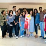 Sushmita Sen Instagram - And the #gang reunites!!! 😁💃🏻🤗❤️ #workshop begins for the most kick ass season of #Aarya this far!!!👊😉💃🏻 It’ll be worth the wait!!💋👍😍 #aaryaseason3 I love you guys beyond!! #duggadugga #yourstruly ❤️😇💋 Birthday girl @amitamadhvani @madhvaniram @sikandarkher @strictlyvikas @theiatekchandaney @officialrmfilms & TEAM AARYA!!! #letsdothis 👏😀😍💃🏻💋