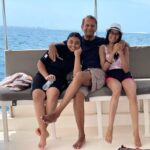 Sushmita Sen Instagram - Happpyyyyy 13th Birthday to the love of my life!!!😍😁🤗❤️💃🏻🎶🌈 ‘Alisah’ means Noble, protected by God & a gift of God…all of which she truly is!!!😍😇💋 I continue to proudly witness, the purity of love & the power of divinity in her eyes, in her beliefs, her embrace & mostly importantly, in her actions!!! 🤗👏❤️ I am a better person because I am Alisah’s Mother!!❤️ To your health & happiness always Shona!!! Didi & I love you infinity!!❤️❤️❤️❤️ #partytime #birthdaygirl #duggadugga #foreverinlove Maa ❤️💃🏻💋😇 @sensubir @subhra51 @pritam_shikhare @reneesen47 #Amadeus #Ziana 😁😍💋