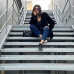 Sushmita Sen Instagram - Rest, pose, smile 😄💋❤️The road is long…and in the end, it’s only with yourself!!!👍 Climb at YOUR own pace!!!!😉💋 I love you guys!!!! #duggadugga 💃🏻💃🏻💃🏻