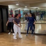 Sushmita Sen Instagram – A fabulous teacher @urmillathakkar22 shows her students Alisah & @reneesen47 not just the steps but the energy she wants in them!!👏😁😍❤️🎶
I love how unique my babies are even when they practice the same steps!!!💋

Well done Urmilla!!! Dancing feet…happy hearts!!! 😀💃🏻🌈

#sharing #energy #love #pride #discipline #daughters #sisters #teacher #dancinghearts 🤗💃🏻💋

I love you guys!!! #duggadugga ❤️