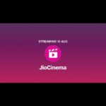 Sushmita Sen Instagram - Gaali se Taali tak ke safar ki yeh kahaani. Presenting the story of Shreegauri Sawant’s fight for India’s third gender. #TaaliOnJioCinema streaming free 15 Aug. @officialjiocinema @shreegaurisawant Directed by @ravijadhavofficial Created by @arjunsbaran and @kartiknishandar Written by @kshitijpatwardhan @gseamsak @tripleaceentertainment @afeefanadiadwala @ankurbhatia @mekrutikadeo @suvratjoshi @the_vikram_bham @sheetalk94official @hemangiikavi @vijayvikram77 @aishwarya.narkar #Taali #JioCinema #duggadugga ❤️