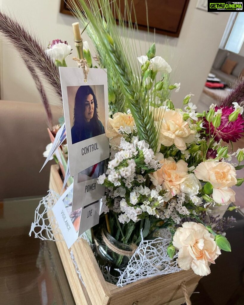 Sushmita Sen Instagram - Indeed to new beginnings my Angel @thefatimakhalid 😍❤️🤗🎶 Your gifts are always as thoughtful, loving & beautiful as YOU ARE!!! 😇💋 I am sooooo thrilled you & Nano loved #aarya2 😁💃🏻❤️ A labour of love..received with love…is everything!!!🙏😍🤗 Thank you soooooo much for being my forever #angel 😀🌈💃🏻 I love you more & look forward to giving you a hug in person!! Stay safe & happy!!!❤️ Mmuuaah!! #duggadugga 🤗💋💃🏻