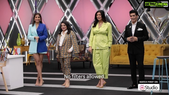 Sushmita Sen Instagram - The battle for Myntra Fashion Superstar season 2 begins!!πβ€οΈππ» This season, itβs going to be a lot more challenging, fashionable, edgy and fun!! Be real or go home! π§π Youβve got to be unabashedly YOU!!! Koi filter nahi chalega! Yeh toh bas shuruat hai! Aage aage dekho hota hai kya...So guys, go to the Myntra app and watch the exclusive premier of episode 1 NOW!!!!ππππ»π΅ #enjoy #mfschangetheconversation #2020InStyle #MyntraFashionSuperstar @myntrafashionsuperstar