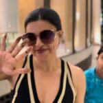 Sushmita Sen Instagram - Thank you God!!!!🤗❤️💃🏻 The ‘universe’ conspires in your favour Alisah & @reneesen47 😉😜😄❤️💋This journey of life with the both of you by my side…is the ultimate celebration!!! I love you infinity 💋 #duggadugga #Maa ❤️