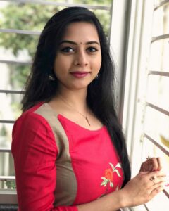Suza Kumar Instagram - Sunny #pongal 2019 it was🌞♥️☺️(swipe for more 🐒)
.
Hope everyone have a happy new start ♥️🥰✨
.
#festivalseason #2019 #happysoul #wanderlust #livethedream ✨😊