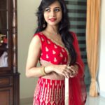 Suza Kumar Instagram – அனைவருக்கும் உழைப்பாளர்கள் தின வாழ்த்துக்கள்💪😊 #respect everyone’s work 🙏🏼
they are hardworking more than us .
.
#happylaborday #peaceandlove #livelovelaugh 💕✨🧚🏼‍♀️🧡