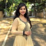 Suza Kumar Instagram - இனிய தமிழ் புத்தாண்டு வாழ்த்துகள் !!!😊🙏🏼♥️✨ . #tamilnewyear #goodvibes #livethelifeyoulove #livelovelaugh ✨🧚🏼‍♀️☺️🧡
