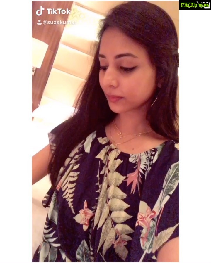 Suza Kumar Instagram - Damm ... just can’t get over of Sid sriram voice ♥️ can’t pass the day without his songs 🥰🖤 . #lovewhatyoudo #liveforyourself #letitgo #goodtimes #singapore #sidsriram #selflove #newlife #goodvibes #favsong ♥️✨ Singapore