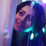 Suza Kumar Instagram - Always look on the bright side of life no matter what ,we r more blessed than what we think 😊💗✨ #lifeisbeautiful #dontforgettosmile #suzakumar #positivevibes #lovelife 💖✨