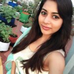 Suza Kumar Instagram - Dressed up for my best frnds brother wedding 😊💗 #happysunday #weddingseason #dressedup #dontforgettosmile #suzakumar #lovelife 💗✨