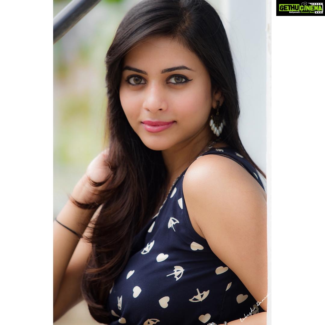 Suza Kumar Instagram - The true measure of success is how many times you can bounce back from failure πͺπ»π Hope u had a great start of this week ππβ¨#mondaymotivation #nevergiveup #suzakumar #lifeisbeautiful #dontforgettosmile β€β¨ p.c - @lokesh_damodaran