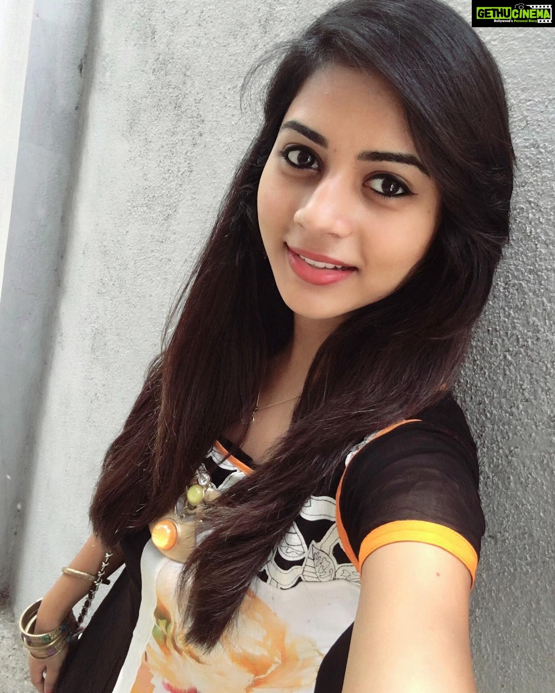 Suza Kumar Instagram - Iam in charge of how I feel and today iam choosing happiness ππhope u too ππΌπΌGud morning #instafamily πβΊοΈ #choosehappiness #positivevibes #suzakumar #happyme #dontforgettosmile ππβπΌ