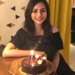 Suza Kumar Instagram - Itz just a very spl b’day ❤️🥰 Thank u guys for making it more spl with ur lovely wishes and happy happy vibes 😘 what more I need than to see so many lovely msges when I wake up and being with the ppl who love me ,who took some extra step to make me happy and spl today 🥰♥️ #pampered I love u guys more . . Stay happy all and let’s live the life we love and create more memories to treasure 😘❤️ . #birthdaygirl #september16 #positivevibes #letsstartfresh #septemberbaby #lovelife #grateful ✨🌸