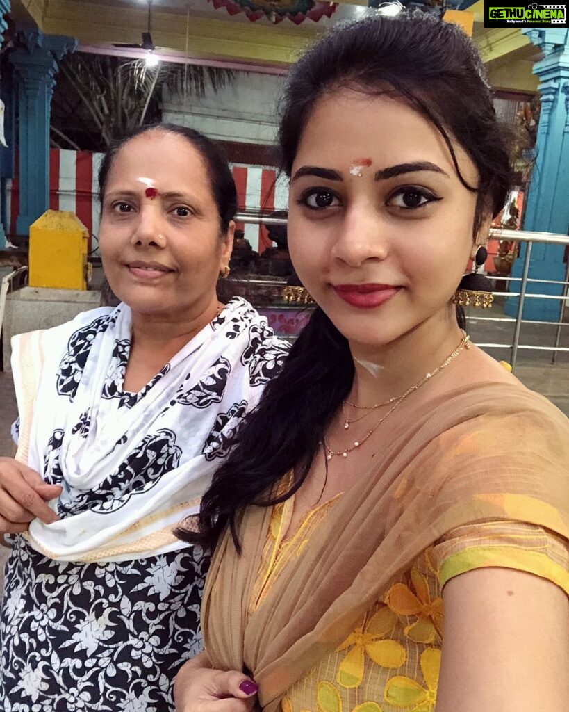 Suza Kumar Instagram - Happy birthday Amma ❤️🥰 . My mummy bear 🐻 😝 To the most kindest innocent soul and a person who says everything on the face (like me 😛got it from u 🐒) My biggest blessing 😇and you will always be my purest love of my life ♥️🥰 May all ur wishes come true 😘😘 . #happybirthdaymom #lifeline #mylove #mommysgirl #myblessing #birthdaygirl #lovelife ✨♥️