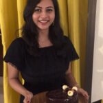 Suza Kumar Instagram - Itz just a very spl b’day ❤️🥰 Thank u guys for making it more spl with ur lovely wishes and happy happy vibes 😘 what more I need than to see so many lovely msges when I wake up and being with the ppl who love me ,who took some extra step to make me happy and spl today 🥰♥️ #pampered I love u guys more . . Stay happy all and let’s live the life we love and create more memories to treasure 😘❤️ . #birthdaygirl #september16 #positivevibes #letsstartfresh #septemberbaby #lovelife #grateful ✨🌸