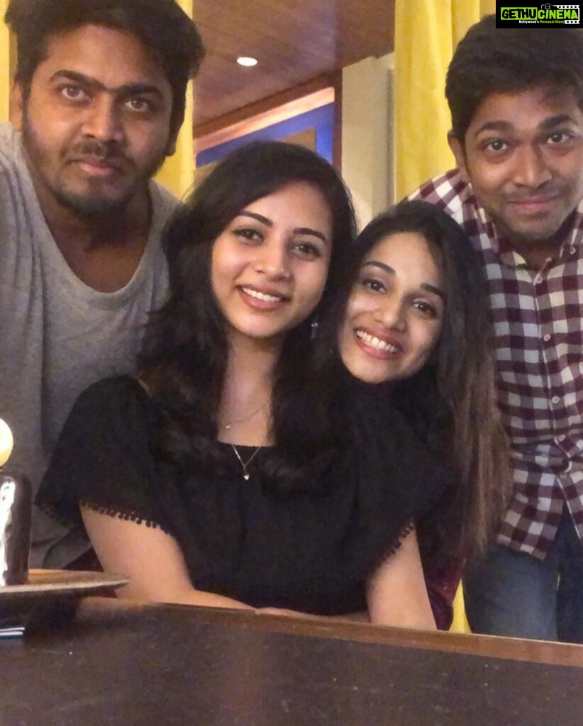 Suza Kumar Instagram - Itz just a very spl b’day ❤🥰 Thank u guys for making it more spl with ur lovely wishes and happy happy vibes 😘 what more I need than to see so many lovely msges when I wake up and being with the ppl who love me ,who took some extra step to make me happy and spl today 🥰♥ #pampered I love u guys more . . Stay happy all and let’s live the life we love and create more memories to treasure 😘❤ . #birthdaygirl #september16 #positivevibes #letsstartfresh #septemberbaby #lovelife #grateful ✨🌸