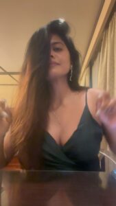 Swagatha S Krishnan Instagram - Getting ready for the show tonight @mskybar_klcc ! See you all 😘 #malaysia #kualalumpur #music #unplugged #concert #showtime #indian #independentartist