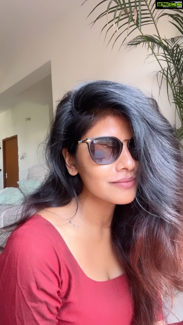 Swagatha S Krishnan Instagram - Absolute me 🔥 #imademe #woman #mondaymotivation