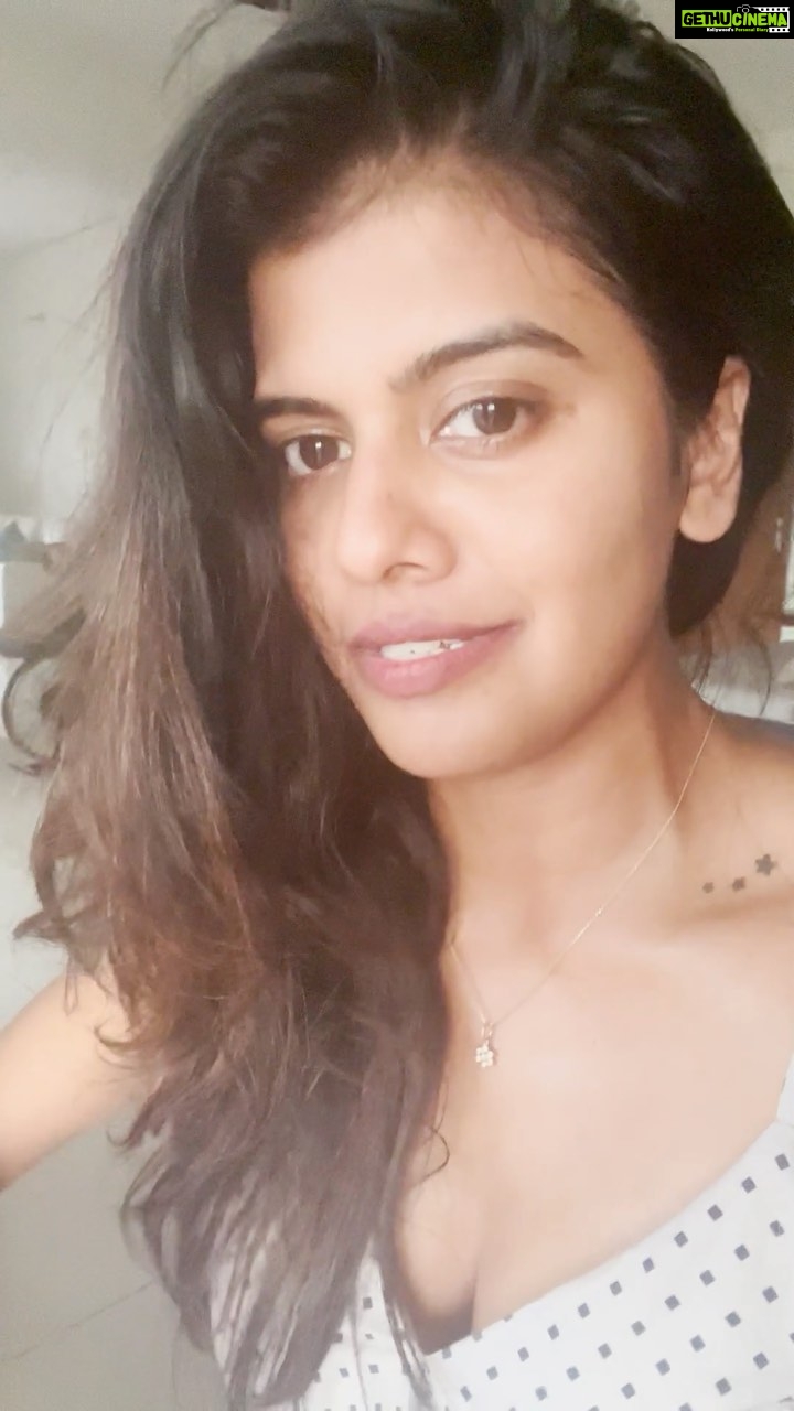 Swagatha S Krishnan Instagram - My next playback song is out :) “Raati” for the movie “Partner” in dear friend @santhosh_dhayanidhi ‘s music . Singing for Santhosh Dhayanidhi has always been a wonderful experience. Thank you Santhosh for the opportunity to be part of the beautiful Raati alongside @bamba_bakya anna Written by @mohanrajan_lyrici anna, impeccable mix and master by @pradeep_prady_ & chief @sureshpermal . The song is available on @spotify @applemusic and many other music apps . Do check it out 💃🏻 @sonymusic_south @manoj_damodharan @aadhiofficial @ihansika