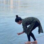 Swagatha S Krishnan Instagram – Ma Ganga 🙏🏼 Wishing and praying for all of us to the mighty mother Ganga from Rishikesh . She s the greatest mother and medicine that has been gifted to us. 🙏🏼 #jaigangamaiyya