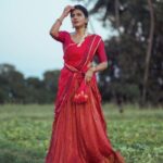 Swagatha S Krishnan Instagram - தீம்தனனா தீம்தனனா திரனா 🌼 Shot by : @sinty_boy & @thetravelingphotographist Mua and hair stylist : @anjusartistry Costume : @dimahfashion Retouch : @sinty_boy & @thetravelingphotographist