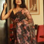 Swagatha S Krishnan Instagram – உன்னோடும் என்னோடும் 
நான் காணும் நாளை ஓ ஓ 💃🏻

@hakunamatata_sai @anjusartistry