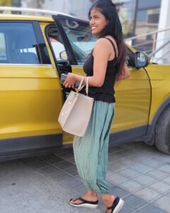 Swagatha S Krishnan Instagram - Displaying a piece of gentle feminity I hold, before metamorphosing into that storm🎍 Thank you love @anjusartistry 🍀 #godsgrace #calmbeforestorm #strength #love #outwithmygirl