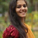 Swathishta Krishnan Instagram - Living That CuTe FaCe,CHubbY WaISt kinda Life 😁 . . . Wearing @ekantastudio Captured by @sat_narain @im__khalid_ @srivathsan_vijayaraghavan