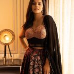 Swathishta Krishnan Instagram - Lehenga is headed for world dominance🥻 . . . Wearing @_.rubeenavogueofficial._ Mua @vishaa_hairandmakeup Hairdo @anu_hairstylist_sareedrapist Shot by @mikkie_photographhy EC @sabu.dxb Jewellery @fineshinejewels