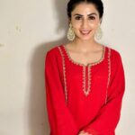 Swati Kapoor Instagram - Wearing @kashmiri_pehnava 💕 Photograher @captures_anuj 💕