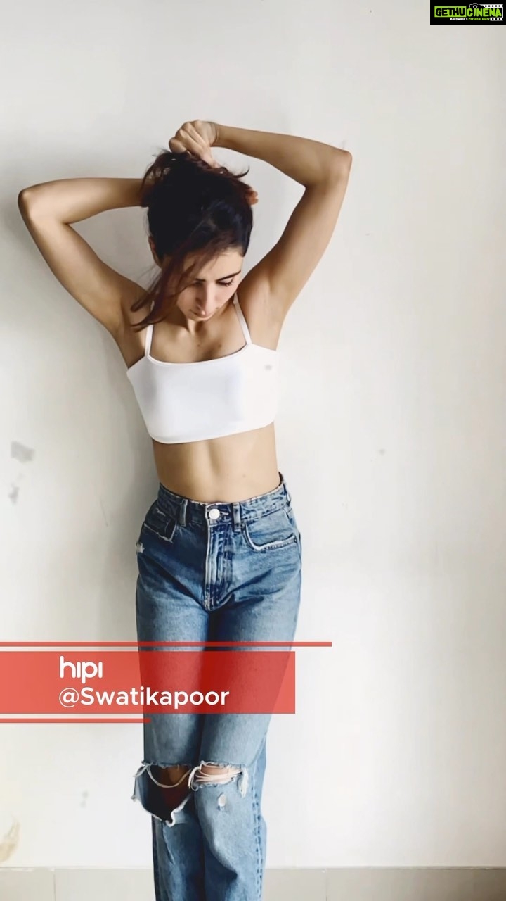 Swati Kapoor - 44.3K Likes - My hair commercial 😀